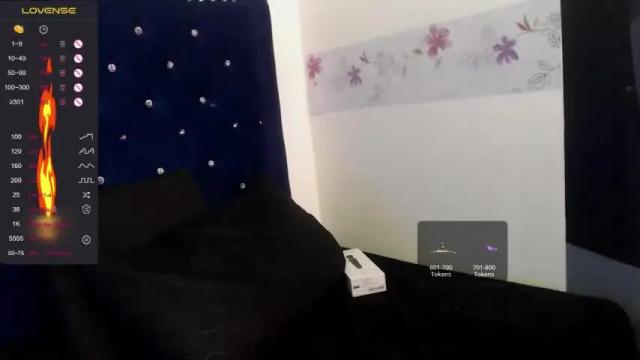 Image 12 of samantha_boobs_ Stream on Chaturbate on 22 months ago