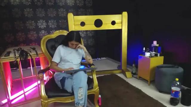 Image 6 of samantha_clea Stream on Chaturbate on 14 months ago