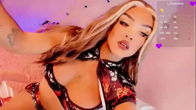 Image 8 of samantha_duke66 Stream on Chaturbate on 4 months ago