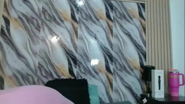 Image 10 of samantha_fox_squirt Stream on Chaturbate on 2 months ago