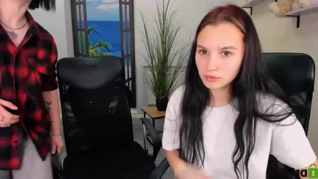 Image 12 of samantha_meoow Stream on Chaturbate on 18 months ago
