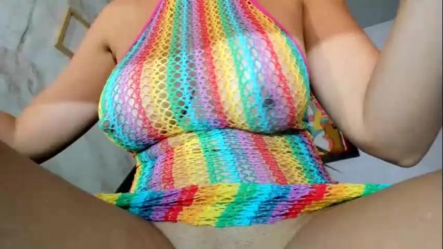 Image 10 of samantha_milfs Stream on Chaturbate on 1 month ago