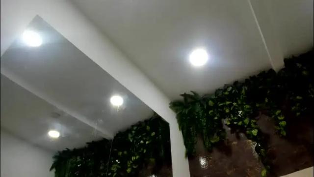 Image 4 of samantha_milfs Stream on Chaturbate on 1 month ago