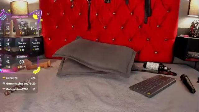 Image 11 of samantha_mouret Stream on Chaturbate on 1 month ago