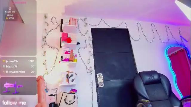 Image 3 of samantha_pagnini Stream on Chaturbate on 1 month ago