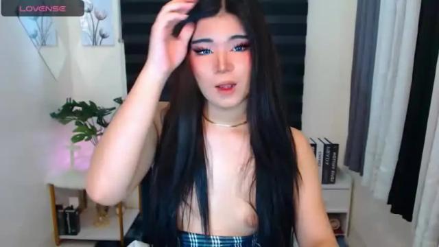 Image 3 of samantha_riches Stream on Chaturbate on 16 months ago