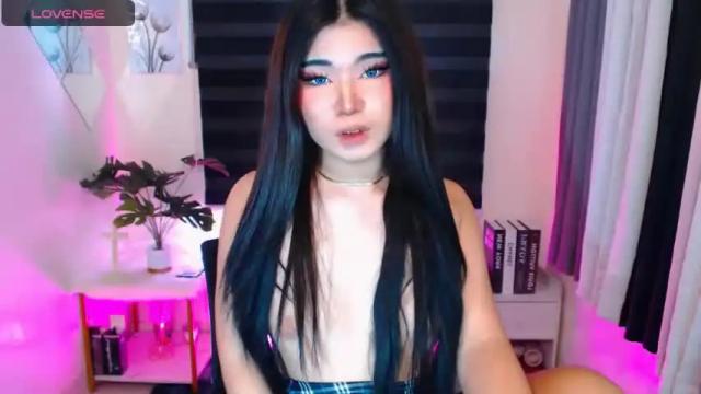 Image 4 of samantha_riches Stream on Chaturbate on 16 months ago