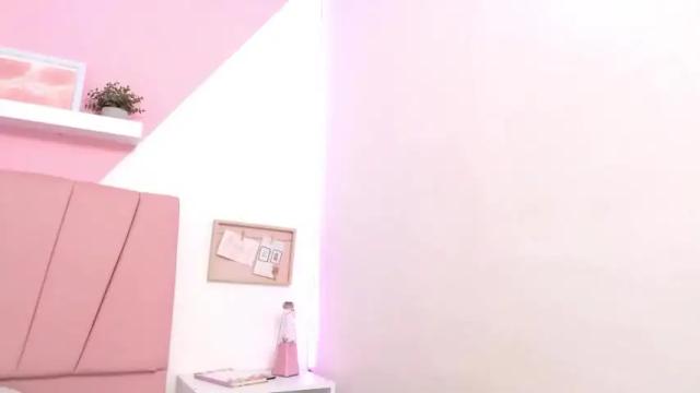 Thumbnail 1, samanthaa_collinss's Stream at Chaturbate, 13 months ago