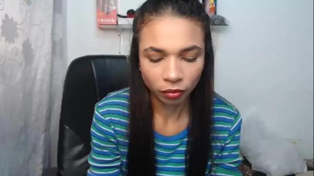 Image 2 of samanthaa_queen Stream on Chaturbate on 21 days ago