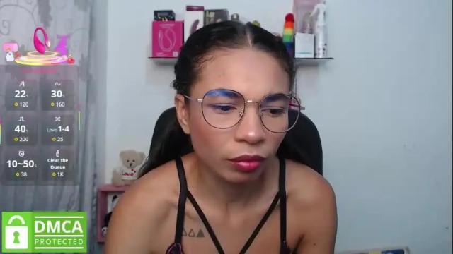 Image 2 of samanthaa_queen Stream on Chaturbate on 2 months ago