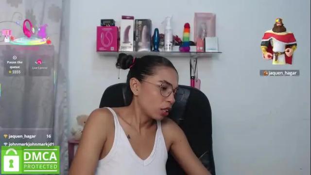 Image 8 of samanthaa_queen Stream on Chaturbate on 1 month ago