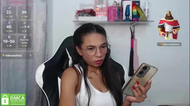 Image 12 of samanthaa_queen Stream on Chaturbate on 10 days ago