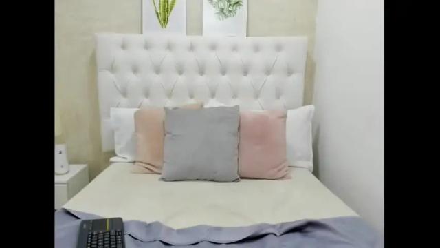 Thumbnail 2, samanthaa_roberts's Stream at Chaturbate, 20 months ago