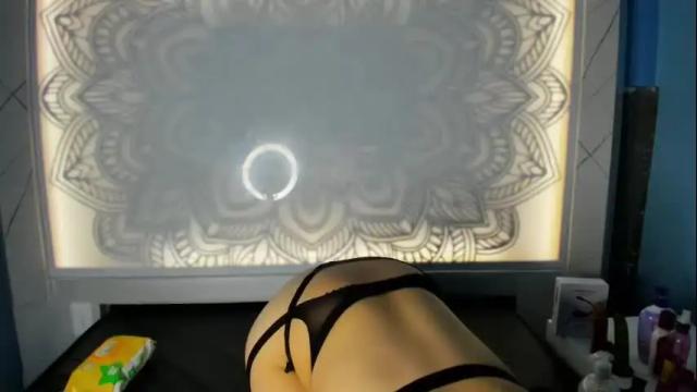 Thumbnail 3, samanthaa_smitth's Stream at Chaturbate, 1 month ago