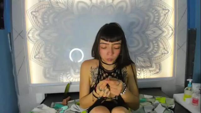 Image 4 of samanthaa_smitth Stream on Chaturbate on 1 month ago