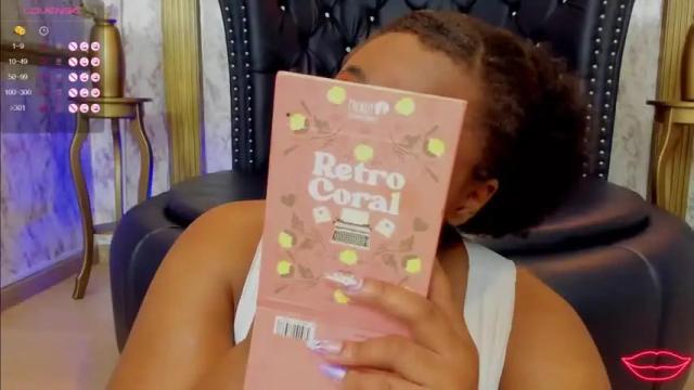 Image 10 of samanthaajackson Stream on Chaturbate on 24 months ago