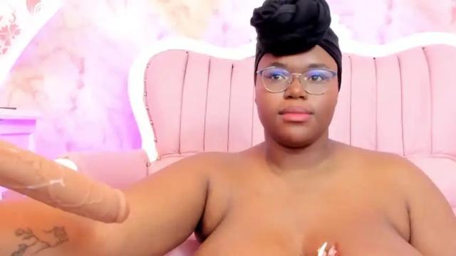 Image 2 of samanthaajackson Stream on Chaturbate on 23 months ago