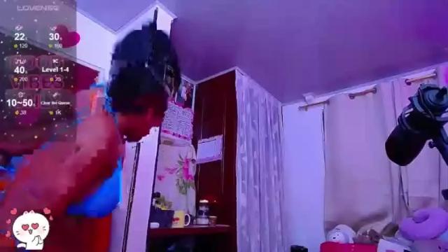 Image 3 of samanthabloom570089 Stream on Chaturbate on 16 months ago