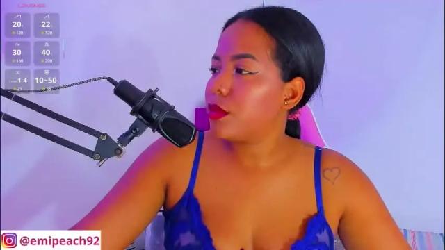 Image 11 of samanthabloom570089 Stream on Chaturbate on 2 months ago