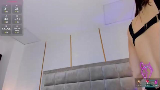 Image 4 of samanthaclay Stream on Chaturbate on 16 days ago