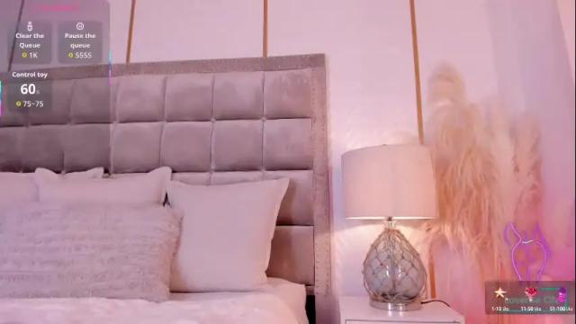 Image 6 of samanthaclay Stream on Chaturbate on 4 months ago