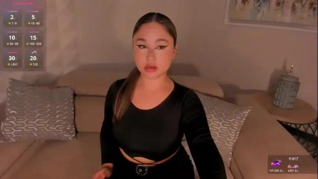 Image 2 of samanthaconnor_ Stream on Chaturbate on 8 days ago