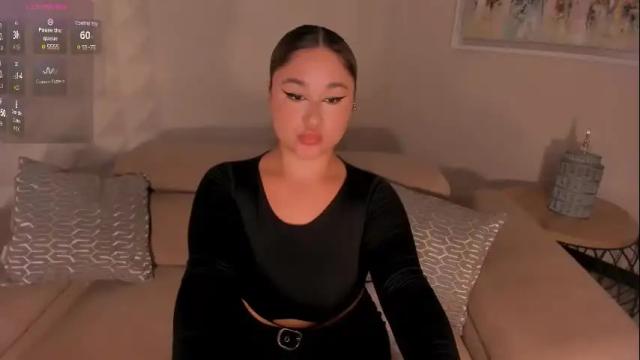 Image 4 of samanthaconnor_ Stream on Chaturbate on 8 days ago