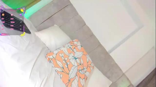 Image 2 of samanthaheinz Stream on Chaturbate on 1 month ago