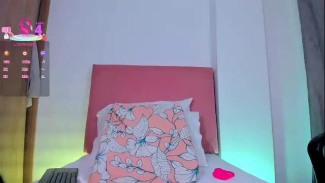 Thumbnail 1, samanthaheinz's Stream at Chaturbate, 1 month ago