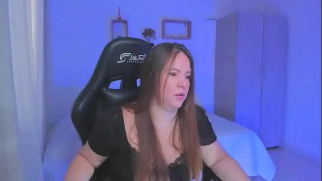Image 8 of samanthaleon Stream on Chaturbate on 3 months ago