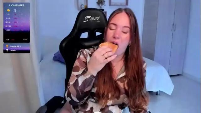 Image 2 of samanthaleon Stream on Chaturbate on 3 months ago