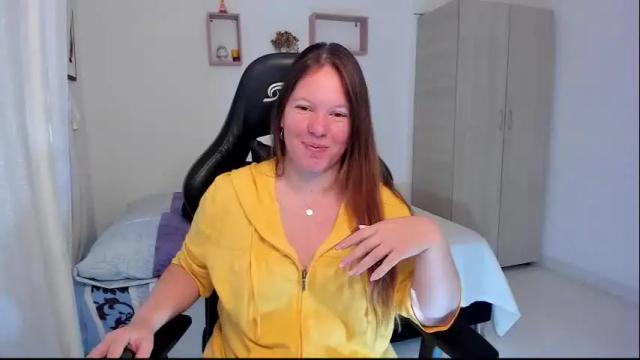 Image 3 of samanthaleon Stream on Chaturbate on 2 months ago