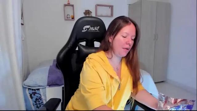 Image 4 of samanthaleon Stream on Chaturbate on 2 months ago