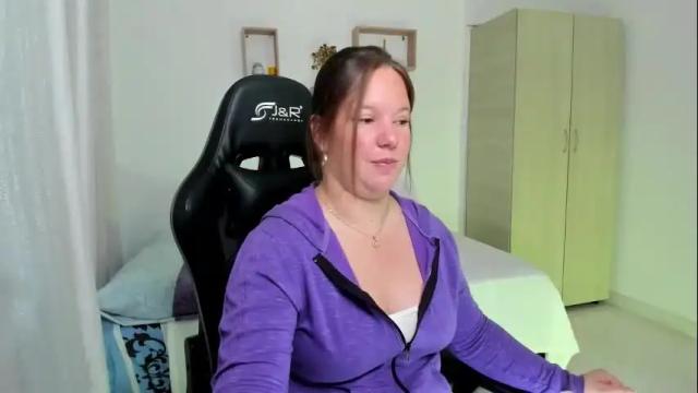 Image 10 of samanthaleon Stream on Chaturbate on 2 months ago