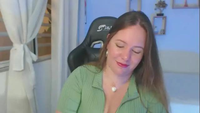 Image 6 of samanthaleon Stream on Chaturbate on 19 days ago