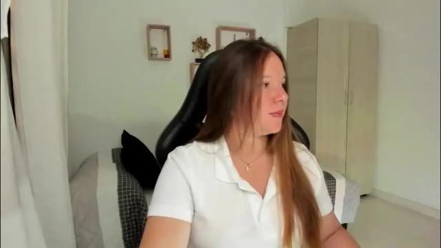 Image 4 of samanthaleon Stream on Chaturbate on 8 days ago