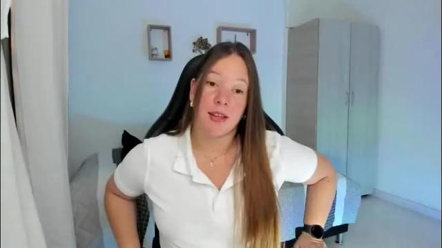 Image 8 of samanthaleon Stream on Chaturbate on 8 days ago