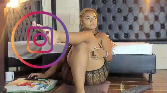 Image 6 of samanthamilan Stream on Chaturbate on 1 month ago
