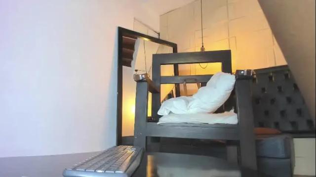 Image 11 of samanthamilan Stream on Chaturbate on 20 days ago