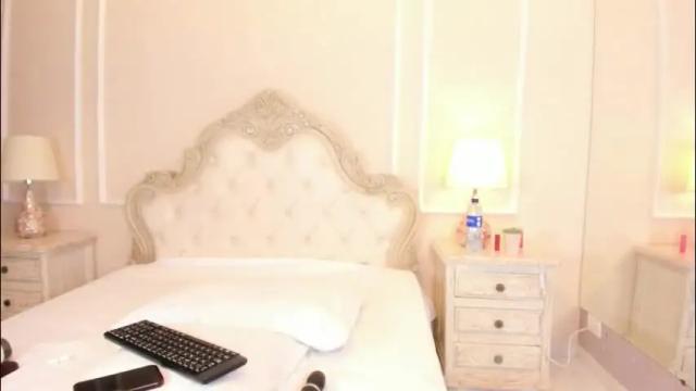 Image 4 of samanthapierce Stream on Chaturbate on 1 month ago