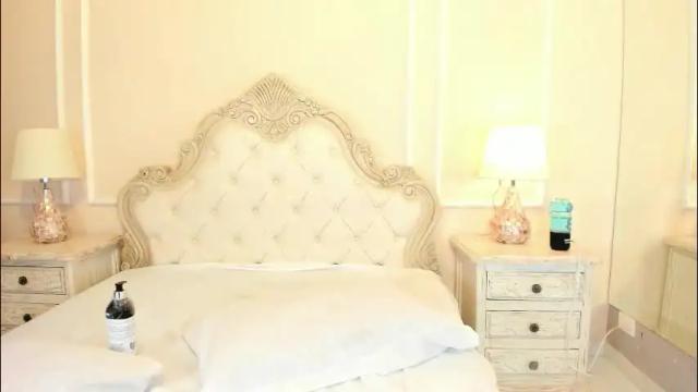 Image 12 of samanthapierce Stream on Chaturbate on 28 days ago