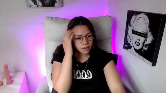 Image 8 of samantharoldan Stream on Chaturbate on 1 month ago