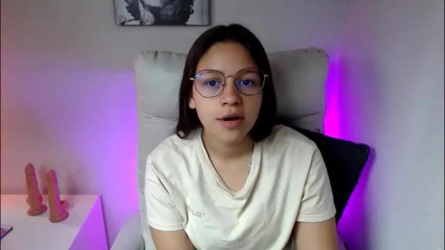Image 3 of samantharoldan Stream on Chaturbate on 1 month ago