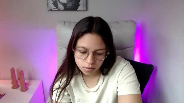 Image 7 of samantharoldan Stream on Chaturbate on 1 month ago