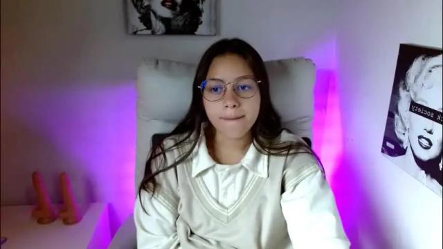 Image 6 of samantharoldan Stream on Chaturbate on 1 month ago