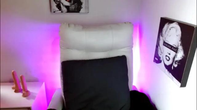 Image 8 of samantharoldan Stream on Chaturbate on 1 month ago