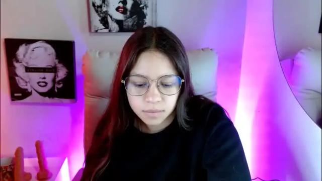 Image 6 of samantharoldan Stream on Chaturbate on 21 days ago