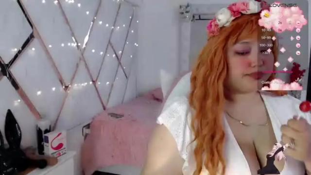 Image 3 of samanthataylor69 Stream on Chaturbate on 17 months ago
