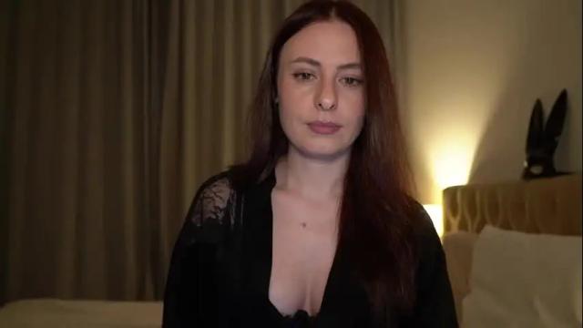 Image 3 of samanthavixen Stream on Chaturbate on 1 month ago