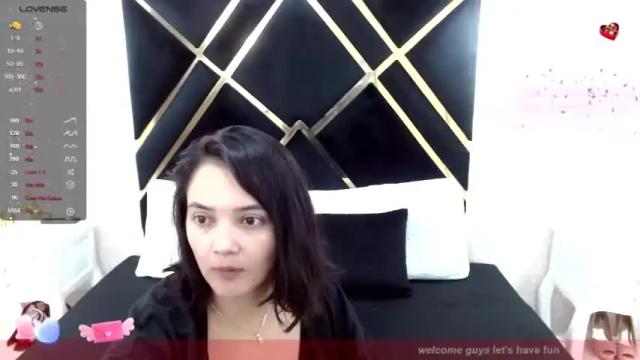 Thumbnail 1, samanthawilds's Stream at Chaturbate, 17 months ago